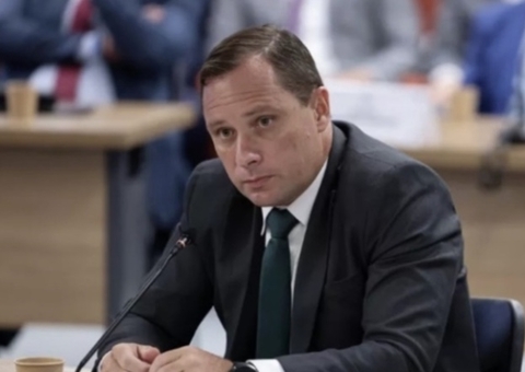 No STF, advogado de Bolsonaro diz que delator Mauro Cid "não é confiável"