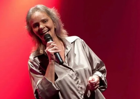 Velório de Angela Ro Ro será nesta terça em cerimônia aberta para os fãs da artista