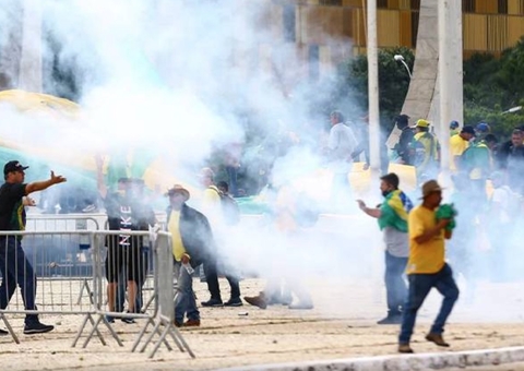 Cármen Lúcia diz que 8/1 não foi algo banal feito "após almoço de domingo"