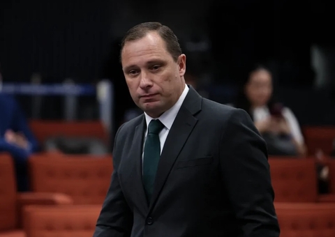 Defesa de Mauro Cid afirma que pena já foi cumprida e solicita fim de medidas ao STF