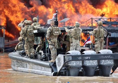PF interdita orla de Humaitá e deflagra operação contra garimpo ilegal