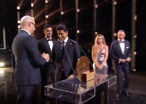 PSG é eleito o clube do ano masculino na Bola de Ouro 2025