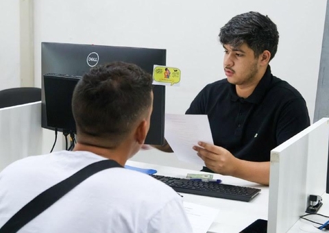 Cozinheiro, garçom e mais: confira 187 vagas de emprego no Sine Amazonas