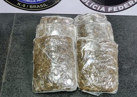 PF prende mulher com quase 3 kg de maconha no aeroporto de Manaus