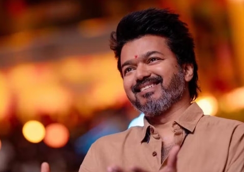 Mais de 30 pessoas morrem durante tumulto em comício de ator na Índia