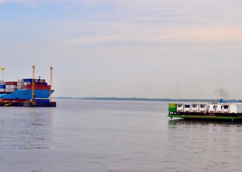 Transporte de cargas no Amazonas mantém normalidade durante seca de 2025