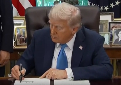 Trump anuncia tarifa de 100% para filmes produzidos fora dos EUA