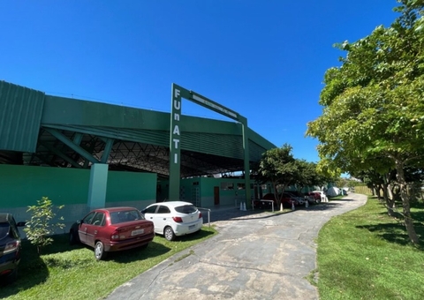 FUnATI celebra o Dia Internacional da Pessoa Idosa com festa e aulão de dança