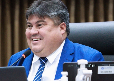 Parlamento é a casa do povo, diz presidente da CMM 