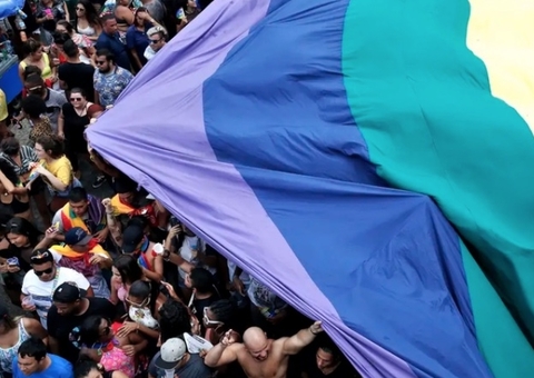 STF volta a proibir bloqueio hormonal para crianças e adolescentes trans