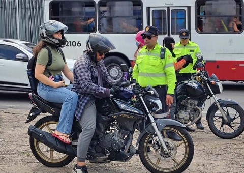 Mais de 20 motos irregulares são apreendidas em Manaus por infrações de trânsito