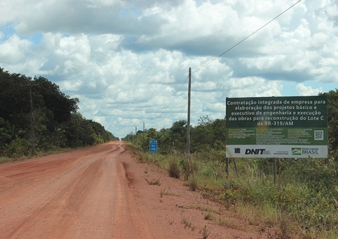 Exigências do Ibama impedem licença para pavimentação da BR-319, diz DNIT