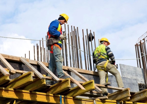 IEL Amazonas oferece 74 oportunidades de emprego, estágio e jovem aprendiz