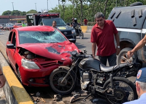 Uso do celular, pressa e imprudência lideram causas de acidentes de trânsito