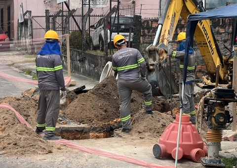 Sem aviso e sem água: Japiim sofre novamente com obras da Águas de Manaus