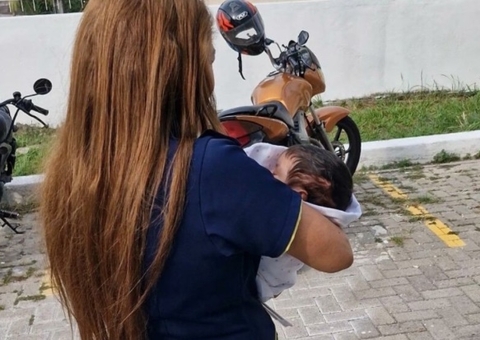 Mãe usuária de drogas usava filha para pedir dinheiro; bebê é resgatada em Manaus