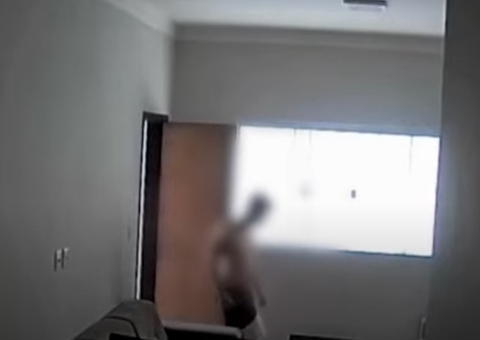 Homem é flagrado invadindo casa de vizinha em MG; vítimas teve calcinhas roubadas