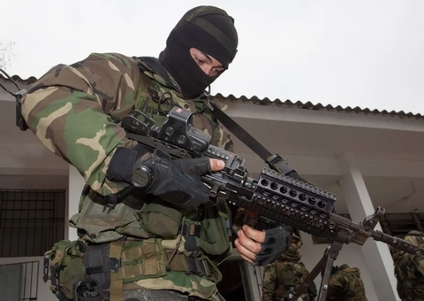 PM entra com metralhadora em escola infantil de SP após pai reclamar de desenho de orixá 