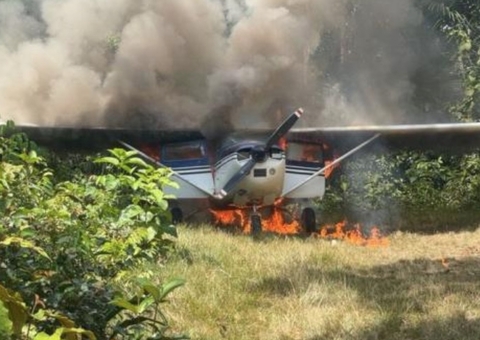 FAB intercepta avião que entrou no espaço aéreo brasileiro vindo da Venezuela