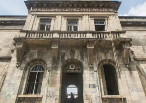 MPF abre inquérito para investigar danos à Santa Casa de Misericórdia em Manaus