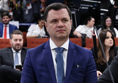 Anderson Torres chorou ao chegar à Papudinha para cumprir pena por trama golpista