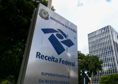 Receita Federal emite alerta contra golpistas que simulam cobranças urgentes