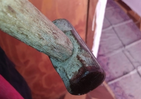 Dupla suspeita de matar homem a marretadas é presa em Manaus