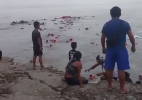 Deslizamento atinge porto, afunda barcos e deixa 12 mortos no Peru