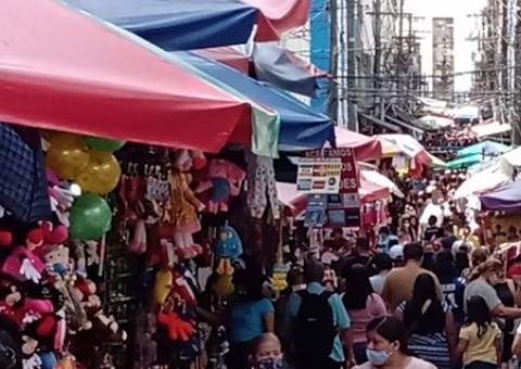 Confira horário de funcionamento de shoppings e Centro no feriado de segunda-feira