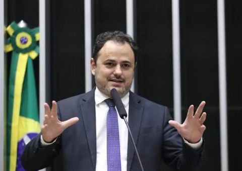 Deputado Glauber Braga escapa da cassação, mas é suspenso por seis meses
