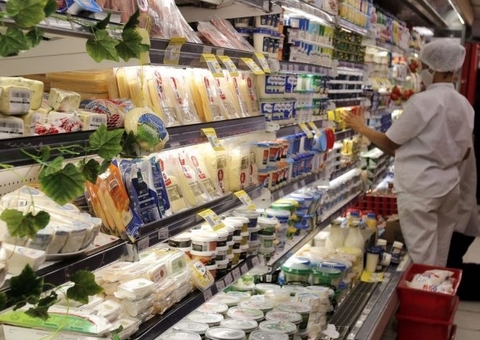 Cesta básica fica mais barata em Manaus e cai para R$ 629 em novembro