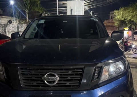 Polícia encontra geladeira cheia de drogas sendo transportada por carro em Manaus