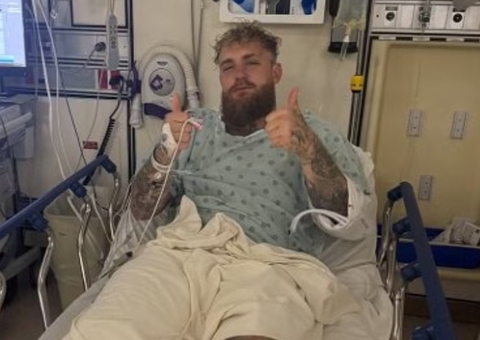 Jake Paul passa por cirurgia após fratura em luta com Anthony Joshua