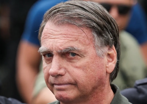 Moraes autoriza visita da filha de Michelle a Bolsonaro, mas barra cunhados