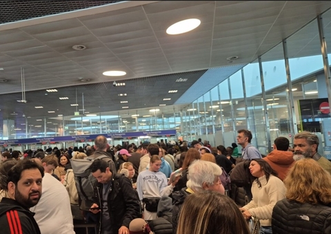Governo suspende biometria digital após caos no aeroporto de Lisboa
