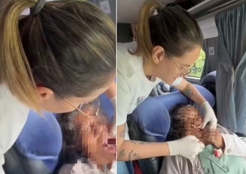 Dentista atende idosa em ônibus após acidente com caminhão de milho na BR-174