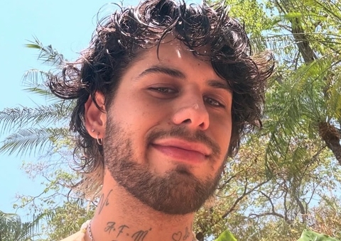 Zé Felipe arquiva quase todas as fotos após fim do namoro com Ana Castela