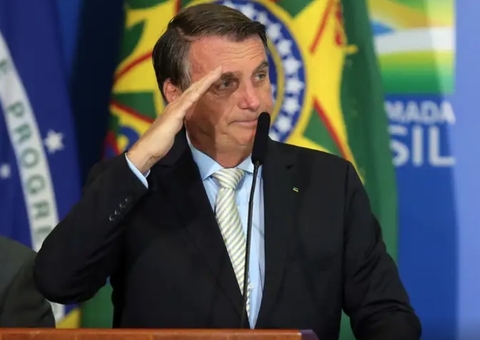 Bolsonaro pede a Moraes para reduzir pena por meio da leitura de livros