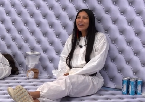 Rainha do Garantido, Livia resiste há mais de 40 horas no Quarto Branco do BBB26