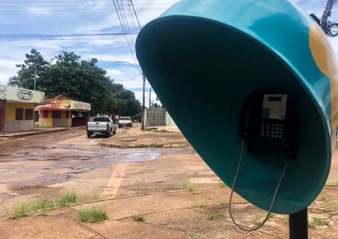 Fim de uma era: Anatel autoriza retirada dos orelhões em todo o país