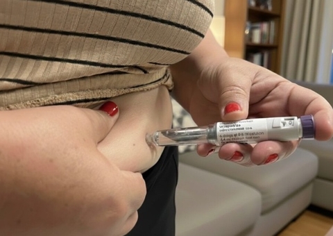 Canetas emagrecedoras podem reduzir efeito de anticoncepcionais, alertam médicos