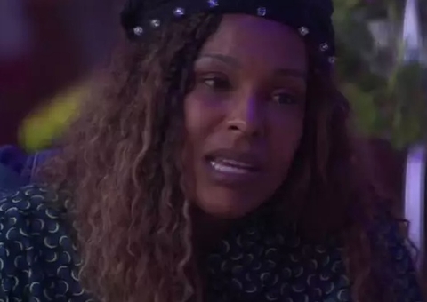 "Quem bateu em alguém aqui e foi expulsa foi você", diz Sol para Ana Paula no BBB26