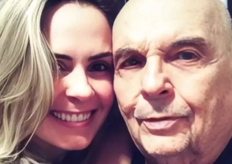 Você sabia? Pai de Ana Paula Renault é ex-deputado e ajuda a filha financeiramente