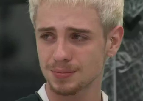 Após brigar com Jonas, Juliano chora ao ser consolado por Chaiany no BBB26
