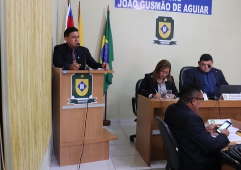 Justiça Eleitoral cassa metade da Câmara de Manaquiri por fraude à cota de gênero