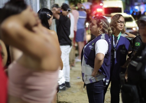 PM flagra mais de 30 adolescentes em adega na Alvorada durante operação