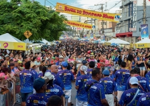 Carnaval 2026: Estado e Prefeitura decretam ponto facultativo em Manaus