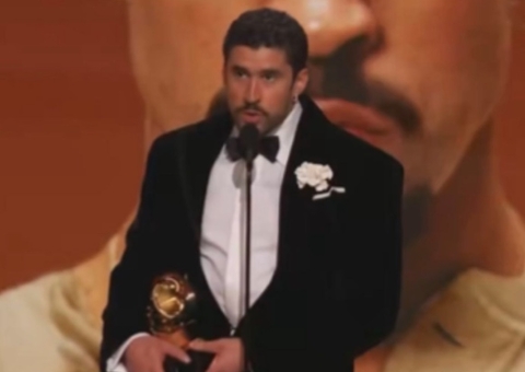 Bad Bunny no Brasil? Fãs "enlouquecem" com possível participação no Carnaval