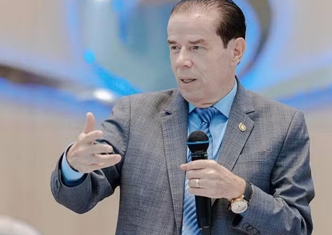 Pastor prevê "câncer na garganta" a carnavalescos após desfile na Sapucaí