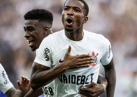 Jornalista xinga zagueiro do Corinthians e Cacá responde